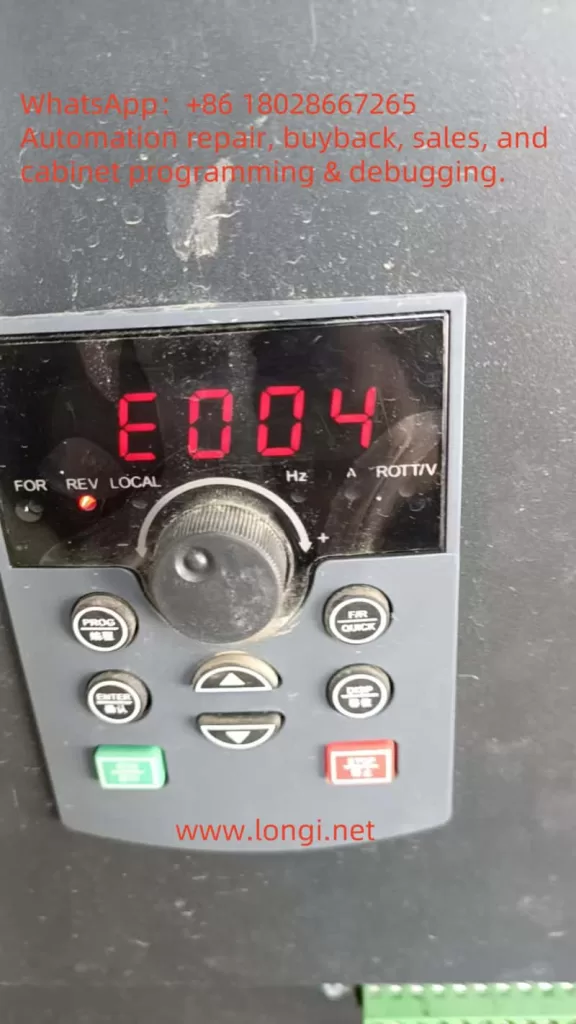 E004