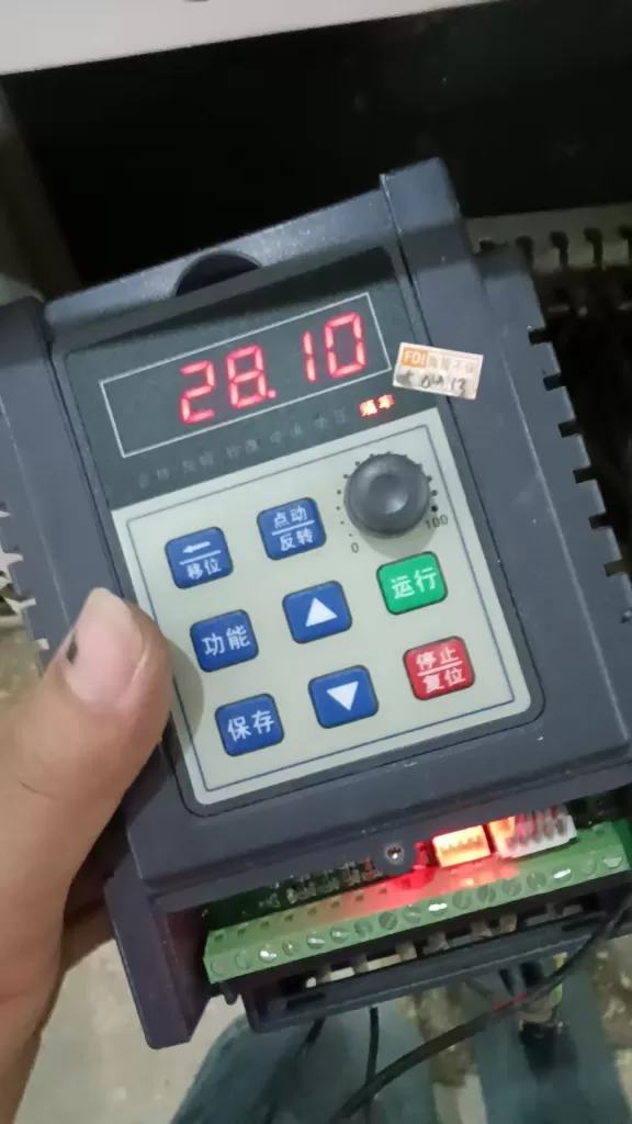 SQ1000 INVERTER