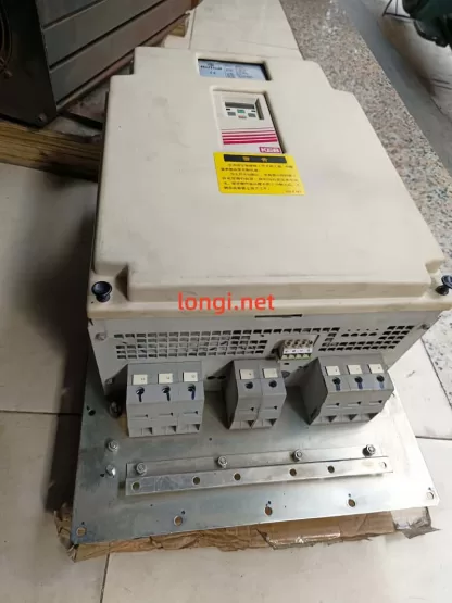 Used KEB COMBIVERT F5 Inverter 22F5A1R-YVC2, 80kVA, 3-phase, 55kW motor drive, original dismantled - Image 2