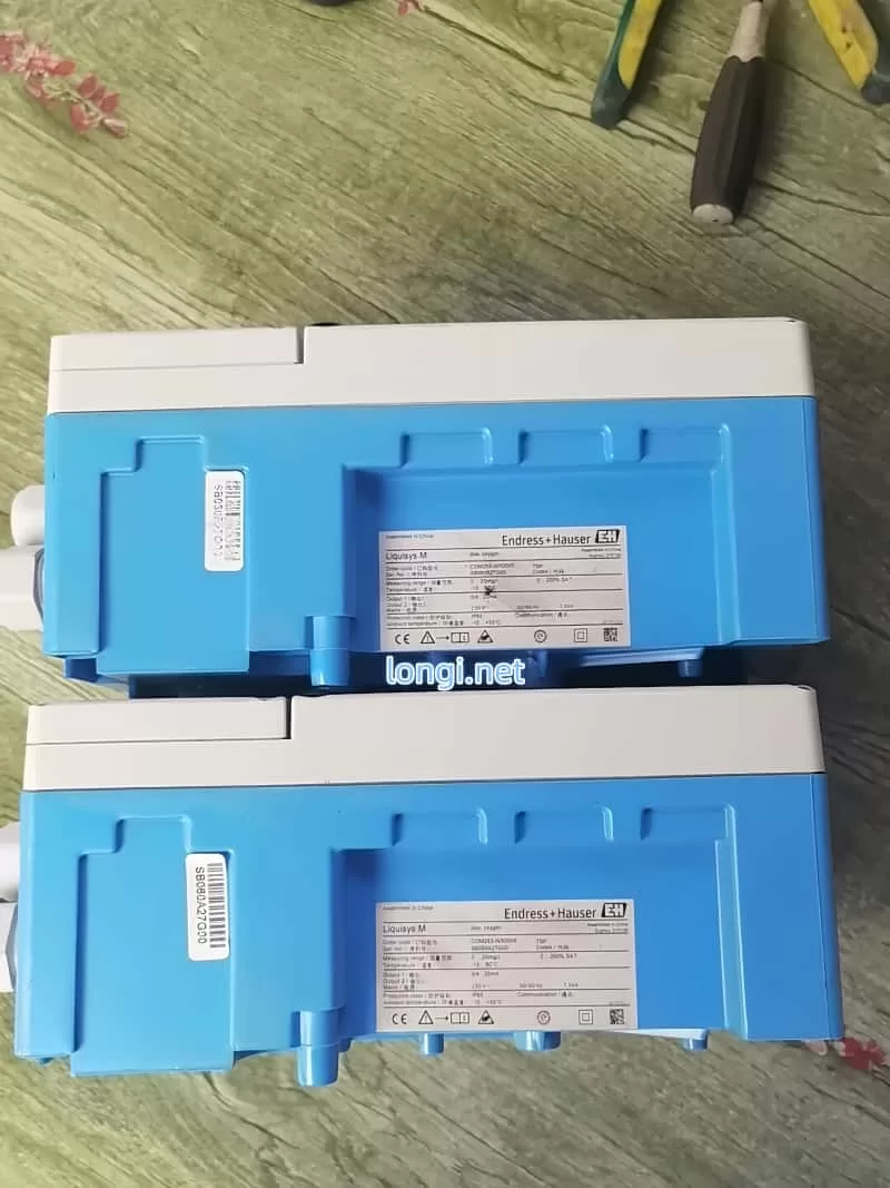 Industrial dissolved oxygen transmitter COM253-WX0005 wiring terminals