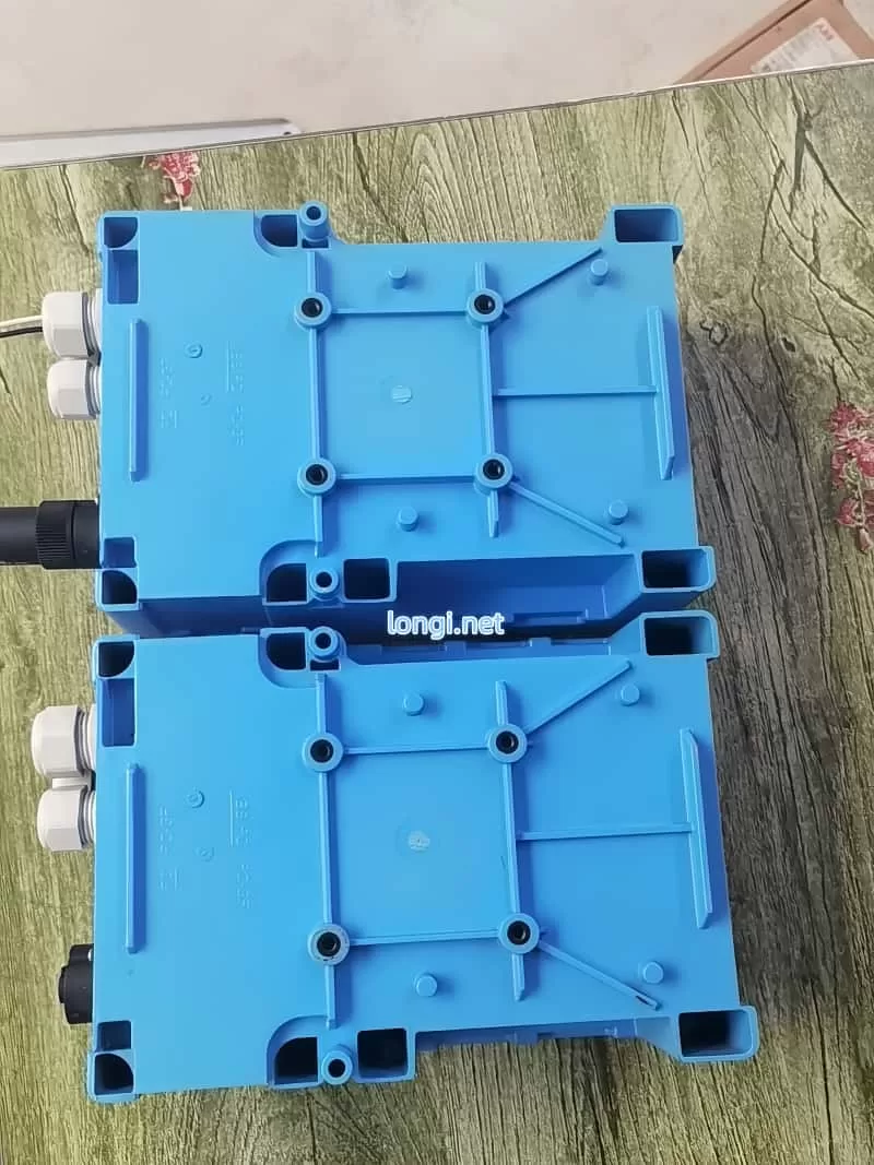 Endress+Hauser dissolved oxygen controller COM253-WX0005 IP65 housing