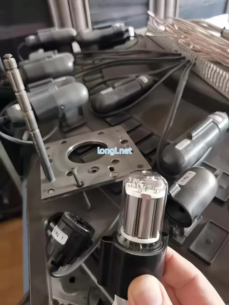 spectrometer light detector PMT tube