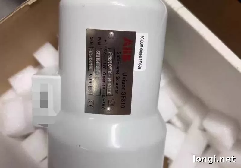 ABB Uvisor SF810 flame scanner product label and specification plate