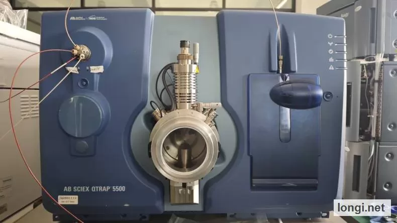 AB Sciex QTRAP 5500 LC-MS/MS System product photo