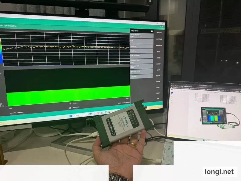 Anritsu MS2760A-050 Spectrum Analyzer 50GHz product photo