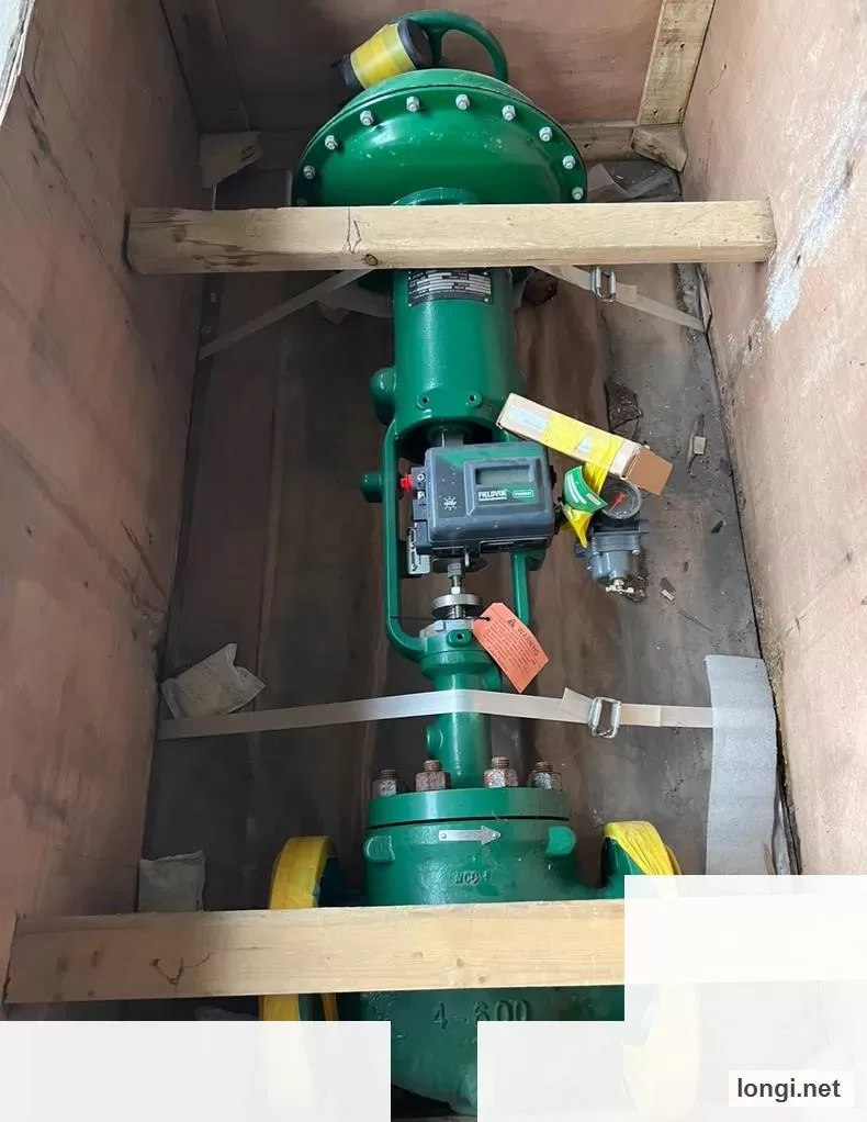 Fisher WC9 4 Inch 600LB Control Valve with DVC Positioner product photo