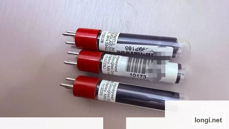Honeywell C7012A 113228J UV Flame Sensor Or product photo