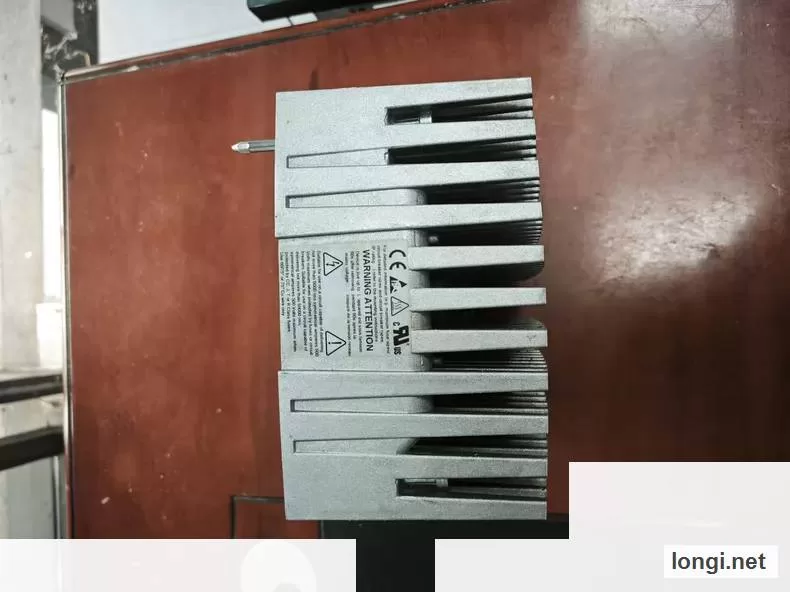 Lenze E82MV152-4B001 Explosion-Proof Frequency Inverter product photo