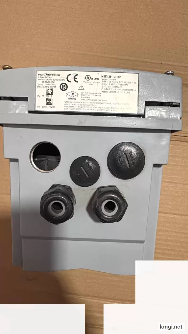 Mettler Toledo M800 Transmitter product photo