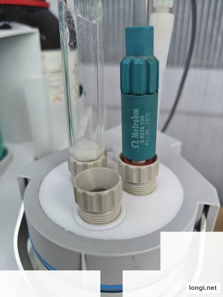PerkinElmer Metrohm 870 KF Titrino Moisture Analyzer Spare product photo
