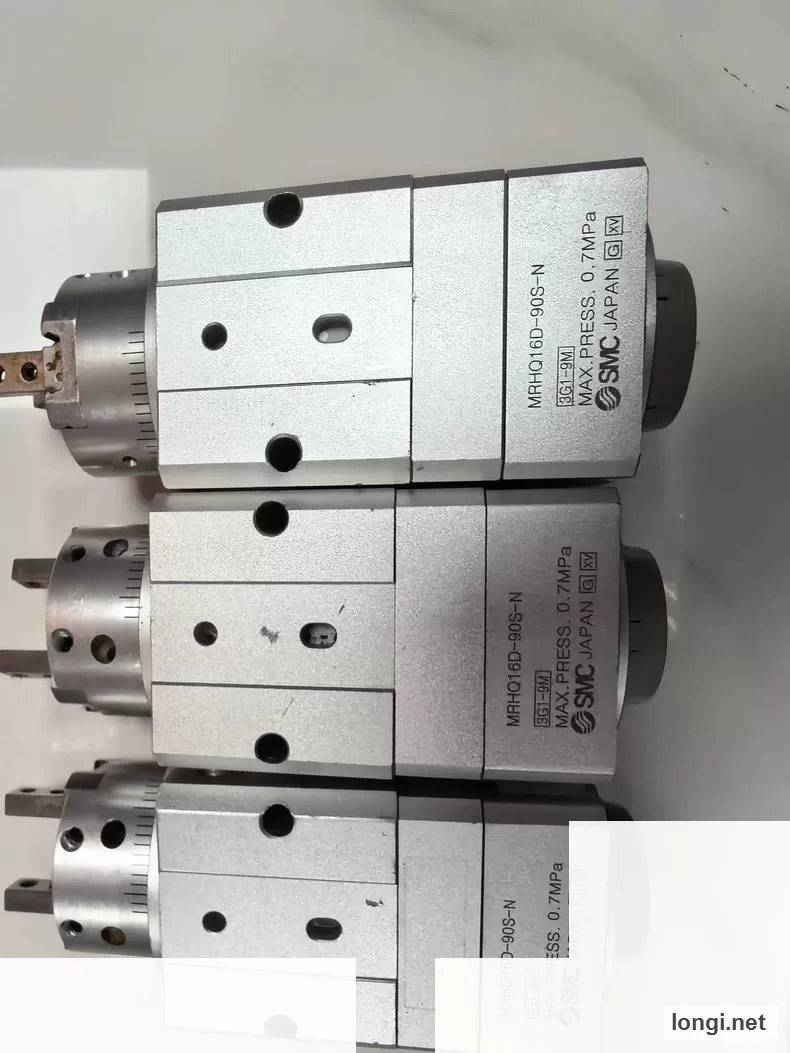 SMC MRHQ160-90S-N Rotary Gripper Cylinder product photo