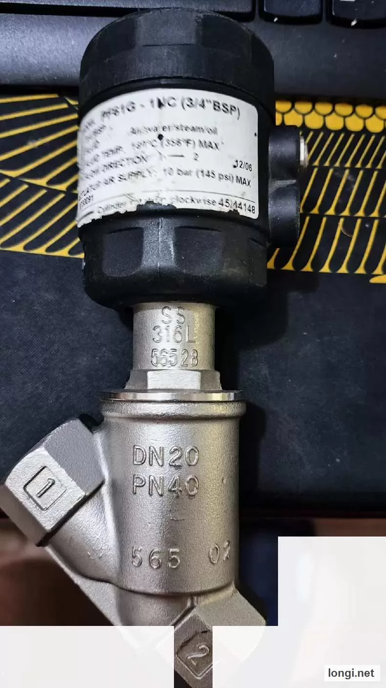 Spirax Sarco PF61G-1NC Pneumatic Angle Valve product photo