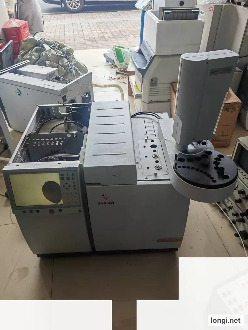 Varian 450-GC Gas Chromatograph Mass Spectrometer product photo
