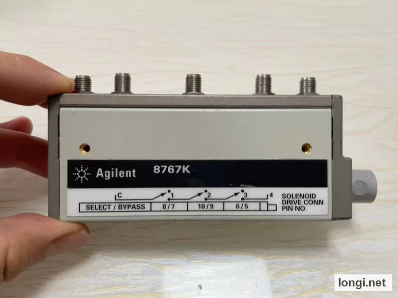 Agilent 8767K DC-26.5 GHz Microwave Coaxial Switch product photo