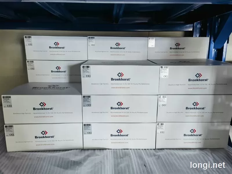 Bronkhorst F201CV500TGD88K Flow Meter product photo