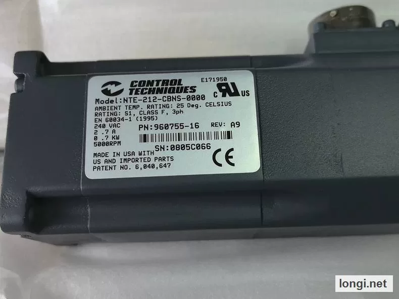 Control Techniques NTE-212-CBNS-0000 Servo Motor 0.7 kW product photo