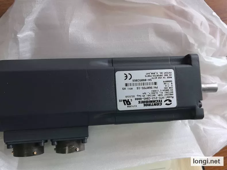 Control Techniques NTE-212-CBNS-0000 Servo Motor 0.7 kW product photo