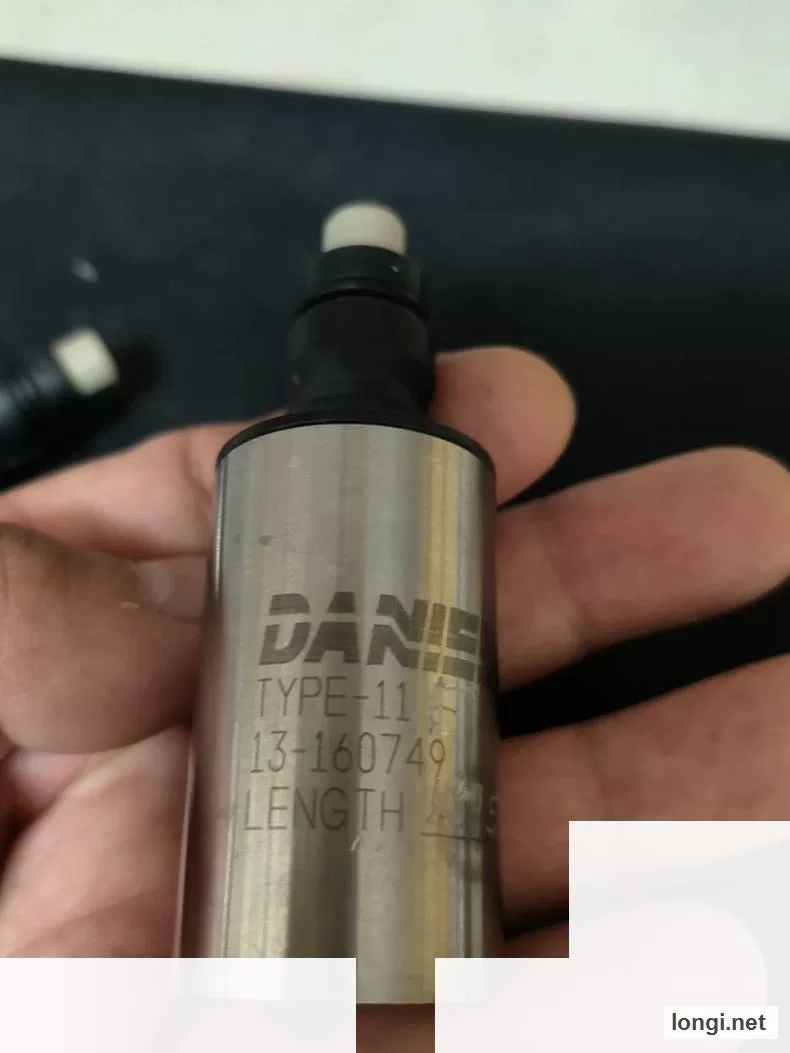DANI T-11 product photo