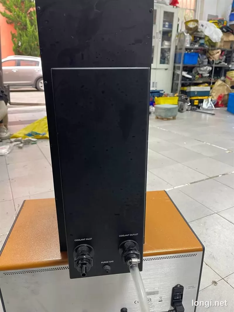 DTC300 Test Instrument product photo