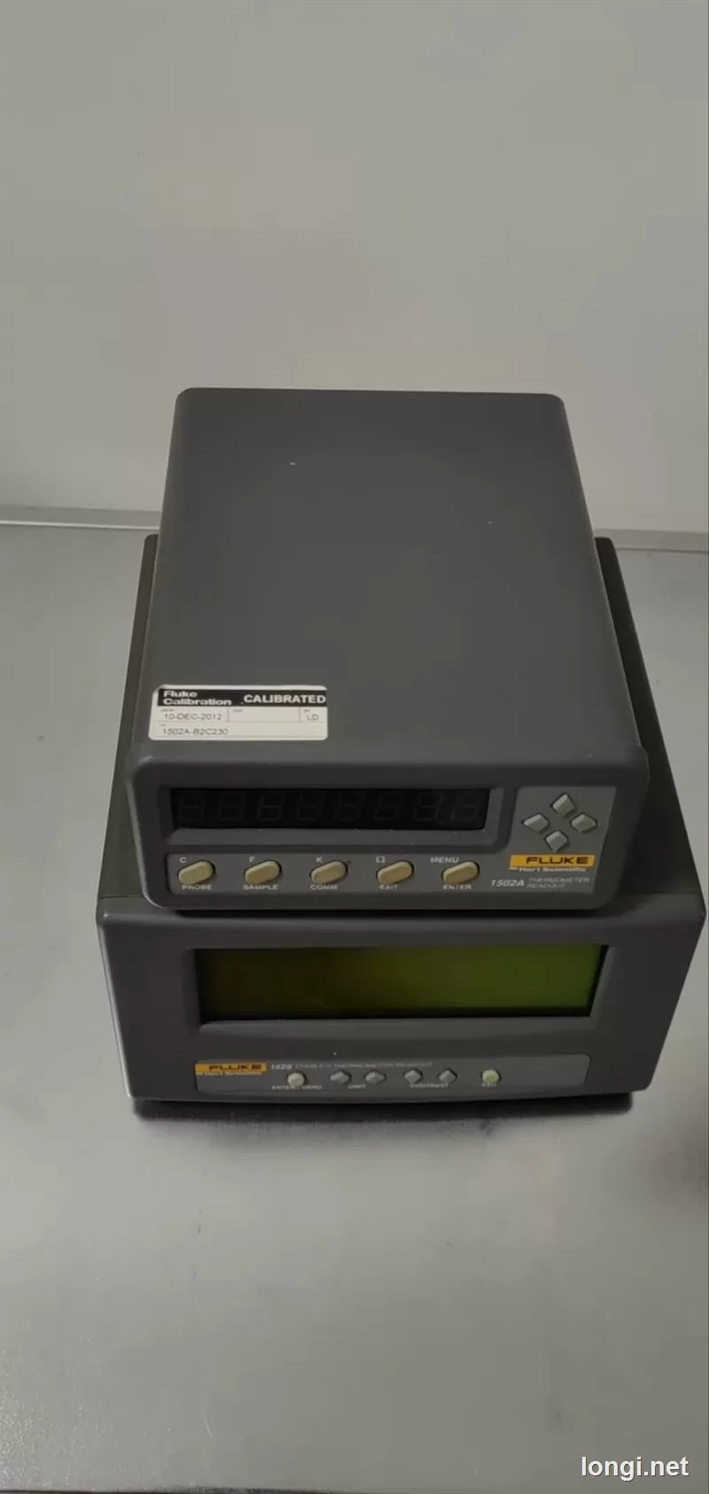 Fluke 1502A Precision Thermometer product photo