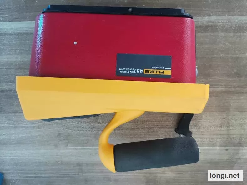 Fluke 451B Ion Chamber Survey Meter product photo