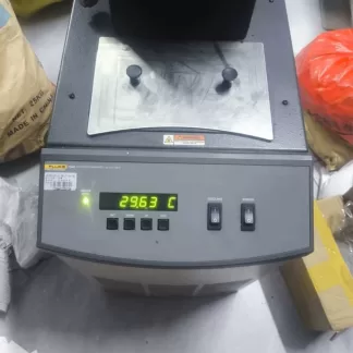 Fluke 7340 Bench Temperature Calibration Bath product photo