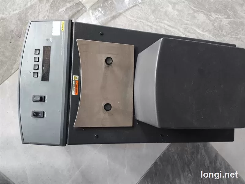 Fluke 7340 Bench Temperature Calibration Bath product photo