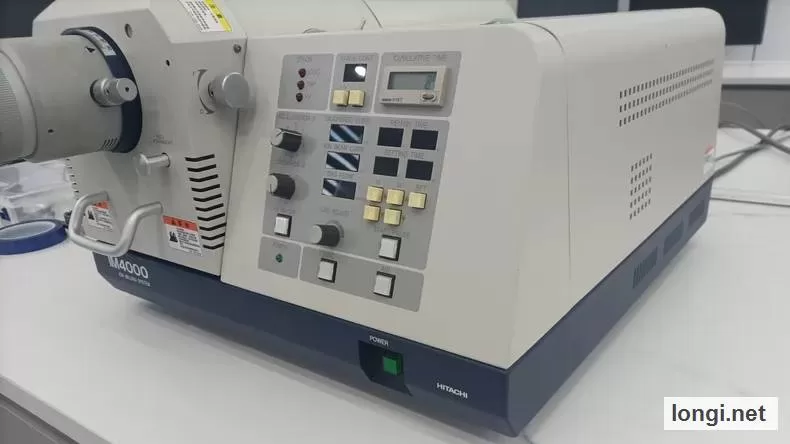 Hitachi IM4000 Ion Milling System product photo