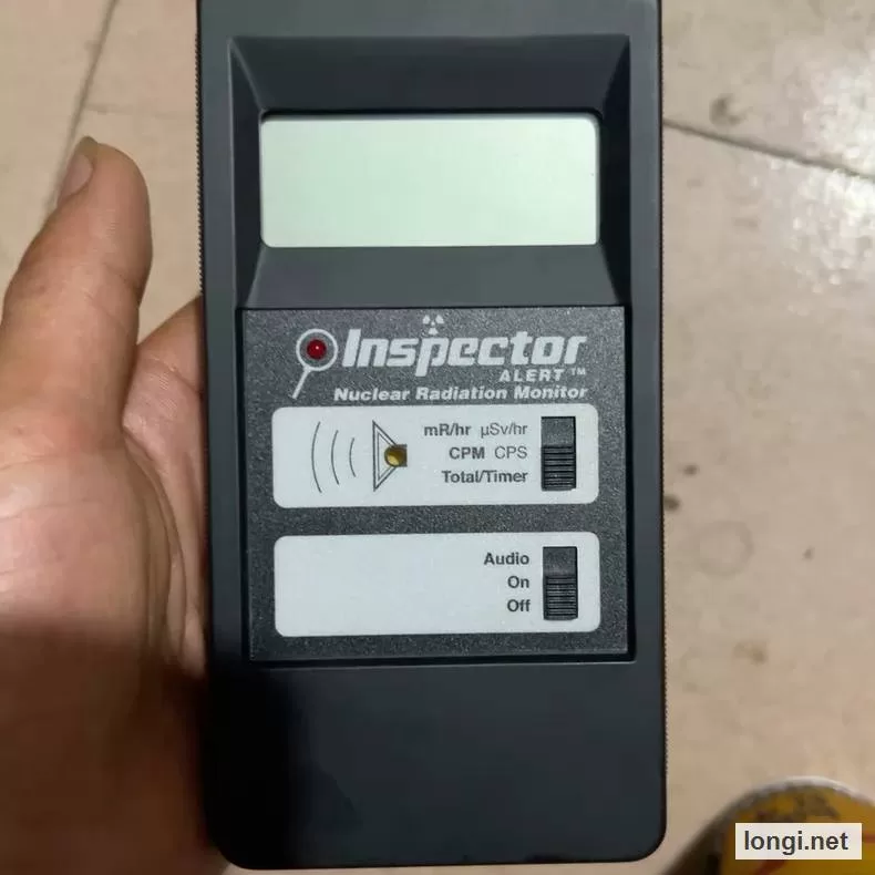 Inspector Alert Handheld Radiation Detector product photo
