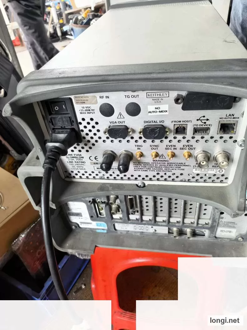 Keithley 2810 RF Analyzer product photo