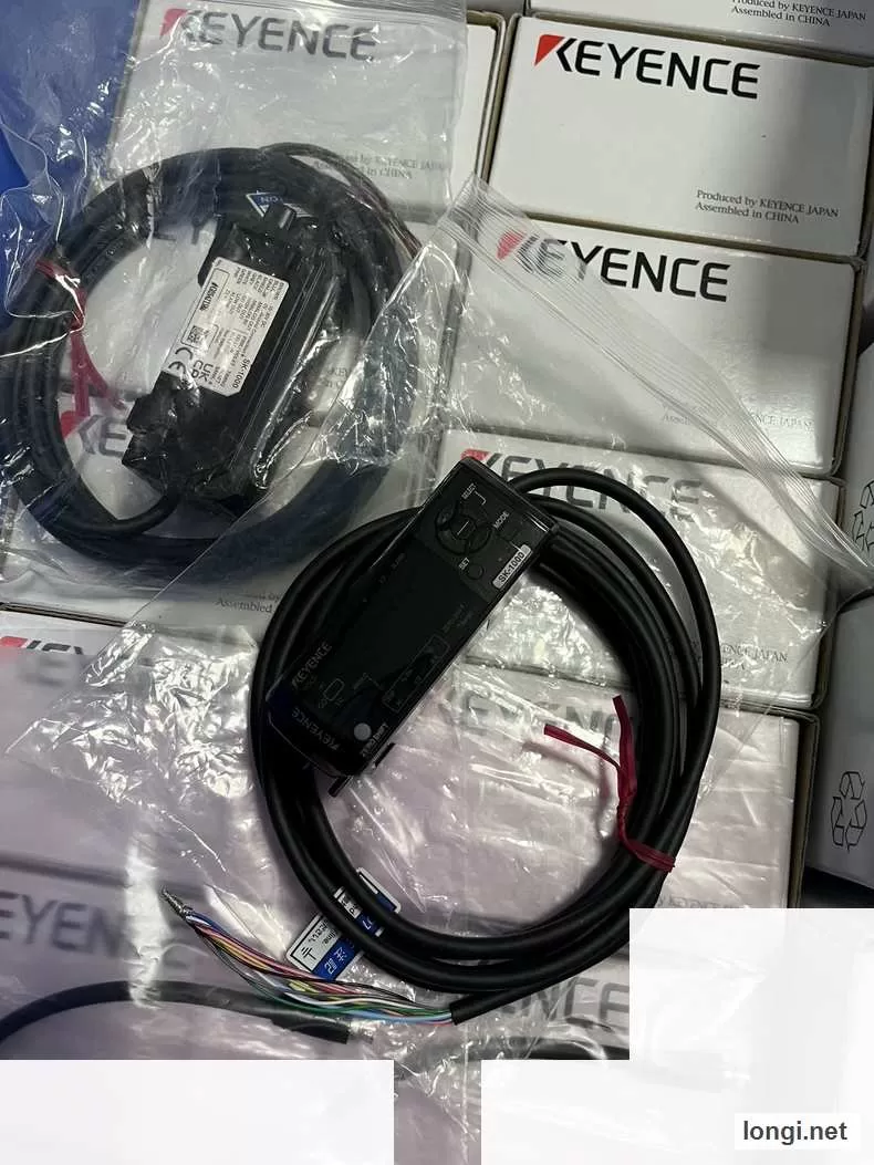 Keyence SK-050 SK-1000 product photo