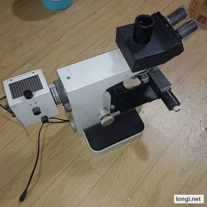Leitz Wetzlar 307-107.002 Electron Microscope with Camera product photo