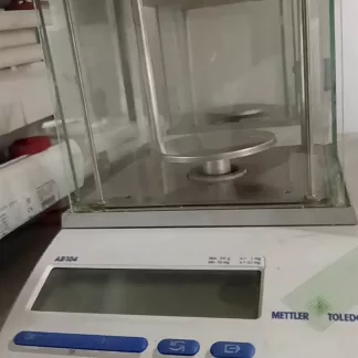Mettler Toledo AB104 Laboratory Balance product photo