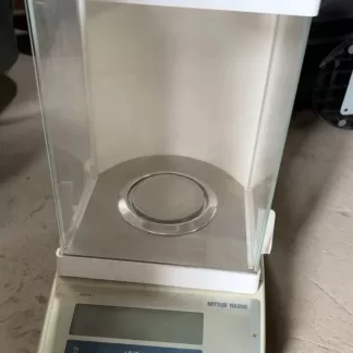 Mettler Toledo AB204L Laboratory Balance product photo