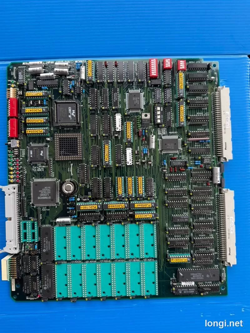 Nikon S015065 Control Board product photo
