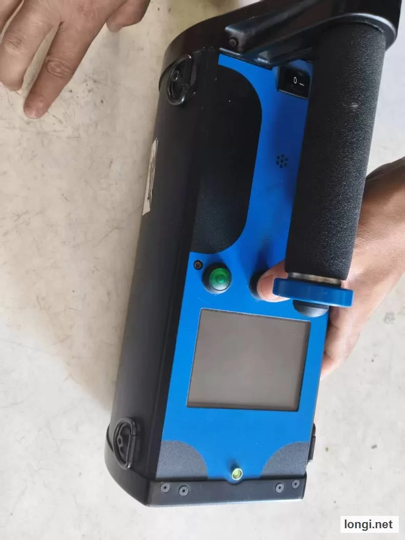 P-TECT rad-iD Handheld Radiation Detector product photo
