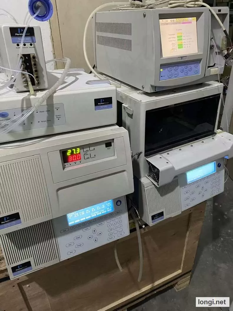 PerkinElmer HPLC System with Quaternary Gradient, Column Oven and Autosampler product photo
