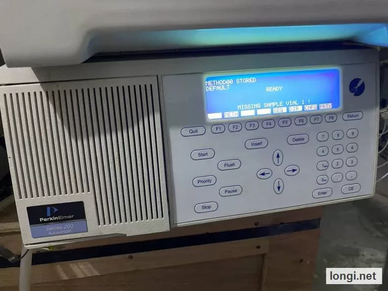 PerkinElmer HPLC System with Quaternary Gradient, Column Oven and Autosampler product photo
