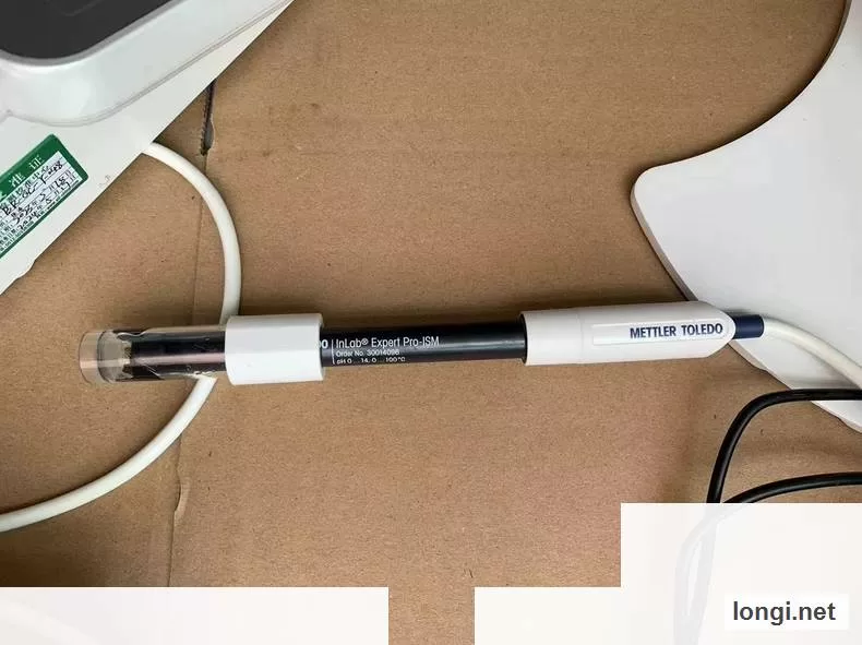 S210 Analyzer product photo