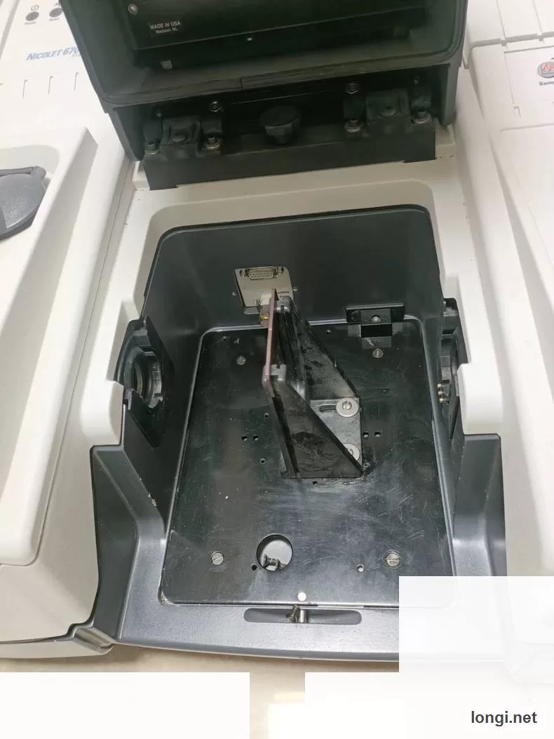 Thermo Scientific Thermo Nicolet 6700 Optical Spectrometer Spare product photo