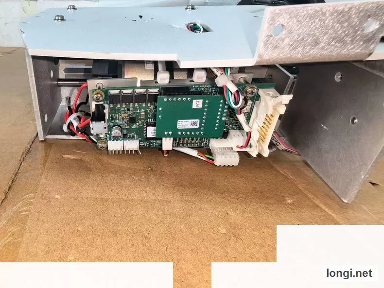 Thermo Scientific U3000 21001R Sampler Chromatograph product photo